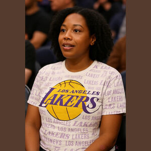 Nba Los Angeles Lakers Basketball Sports Woman’s Tee (Sz 1X)